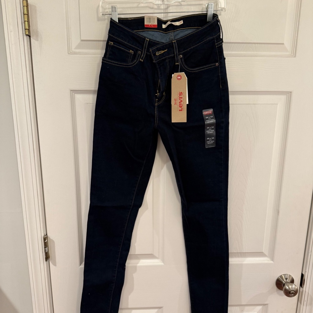 Levi’s 721 High Rise Skinny jeans - Picture 2 of 6